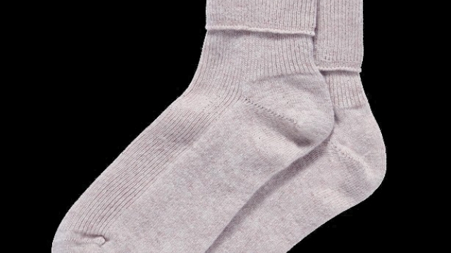 Step up Your Style Game with Boys’ Socks: From Basics to Bold