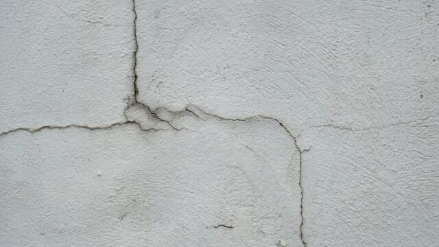 Types of Durable Pool Deck Materials