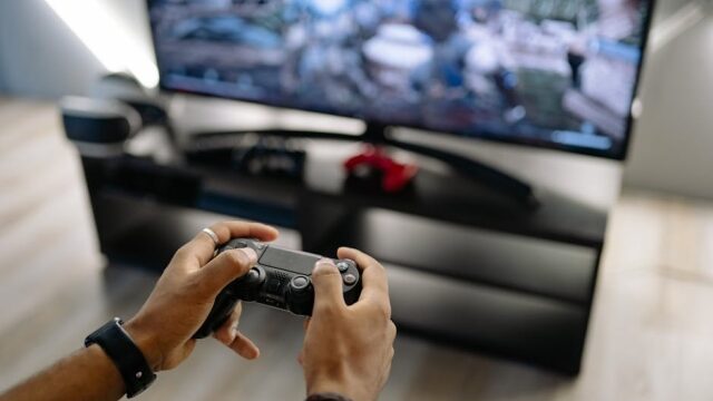 Overview of Mobile Gaming Communities in Pakistan