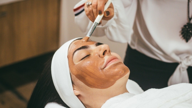 Was ist Microneedling und wie funktioniert es Hautpflege letzten